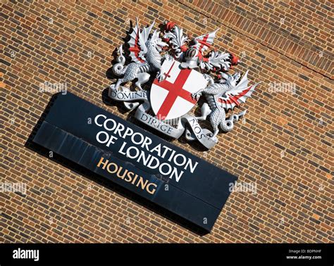 Corporation of london city housing sign Stock Photo - Alamy