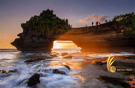 Tanah Lot Sunset Tour Dinner Package | Bali Tour Packages