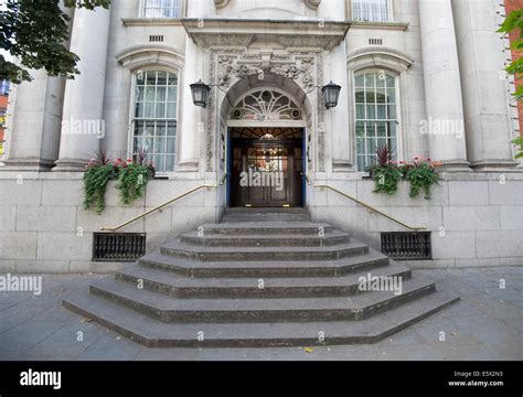 Chelsea Registry Office, Chelsea, London Stock Photo - Alamy