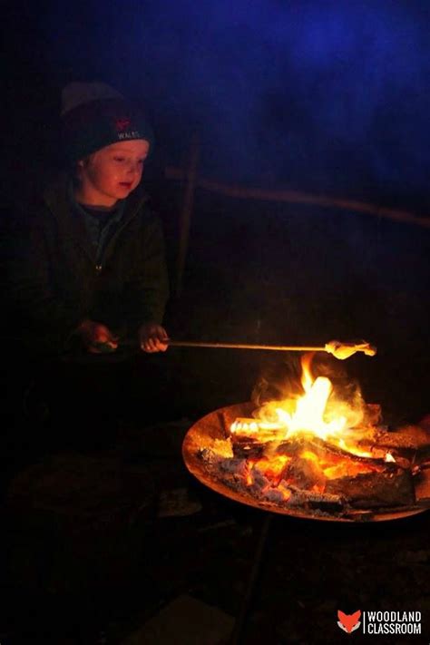 Cooking damper bread on the campfire. | Cooking, Forest school, Health