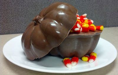 3D Pumpkin Chocolate mold filled with candy corn! 90-3402 | Halloween chocolate molds, Food ...
