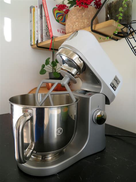 Stand Mixer - Kenwood kMix review - RootsandCook