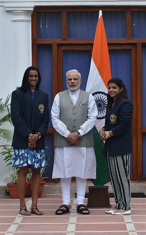 PM Narendra Modi Hosts Sports Awardees | Photo Gallery