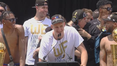 Nikola Jokic had a blast at the Denver Nuggets parade | 9news.com