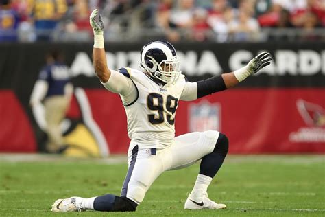 NFL sack record in reach for Aaron Donald, who set new Rams mark Sunday – Daily News