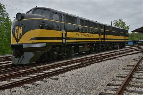 EMD FT Demonstrator (#103) | Train, Covered wagon, Railway