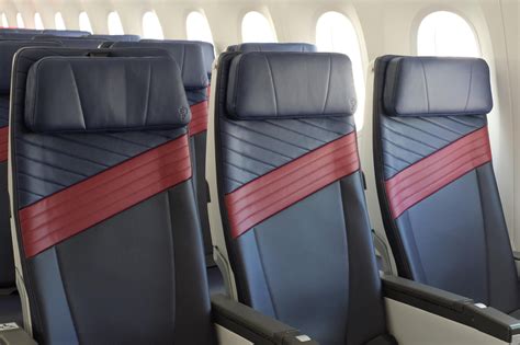 LATAM unveils new economy cabin design for Boeing 787-9s