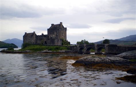 Eilean Donan Castle Free Stock Photo - Public Domain Pictures