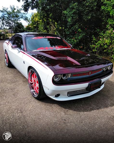 Challenger Srt8 Custom