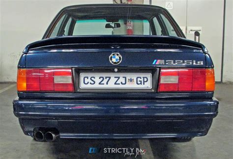 E30 325iS | Bmw e30, Bmw classic cars, E30