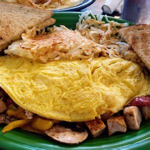 CASTAWAYS - 12 Photos & 15 Reviews - American (New) - 877 Broad St, Conneaut, OH - Restaurant ...