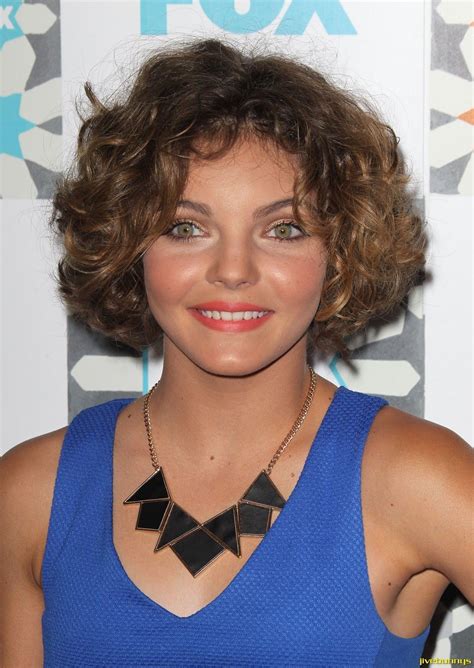 Camren bicondova Camren Bicondova