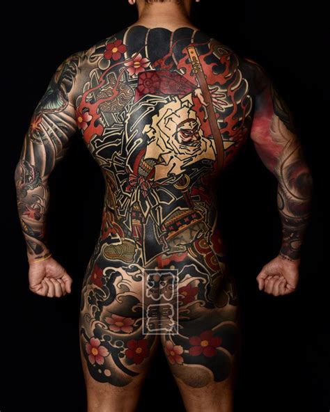 350+ Japanese Yakuza Tattoos With Meanings and History (2020) Irezumi ...