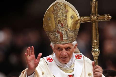 Hanging Up His Hat: Pope Benedict’s History of Fanciful Headwear | TIME.com