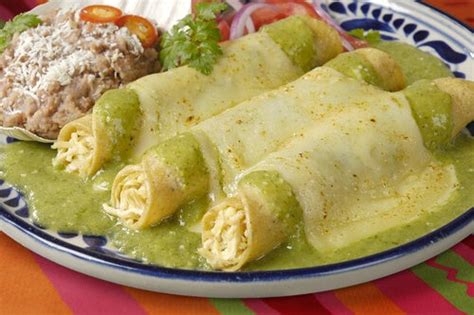 Enchiladas verdes de pollo - Mejor con Salud