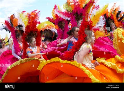 CLACTON STREET CARNIVAL 2006 Stock Photo - Alamy