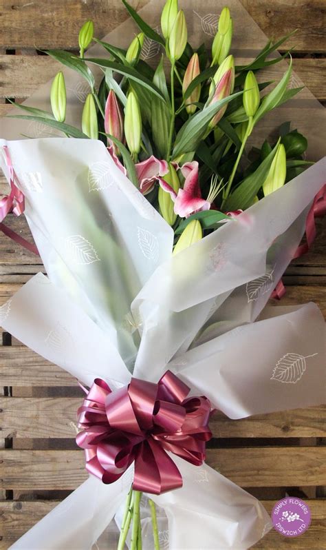 Oriental Lily Bouquet *3 days notice*