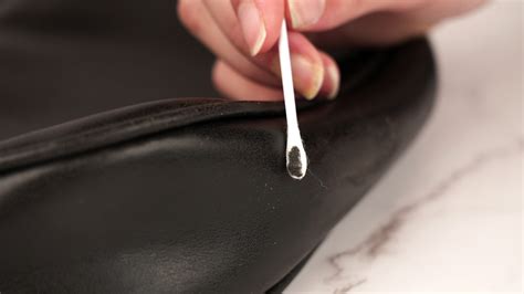 Simple Ways to Clean a Leather Purse - wikiHow