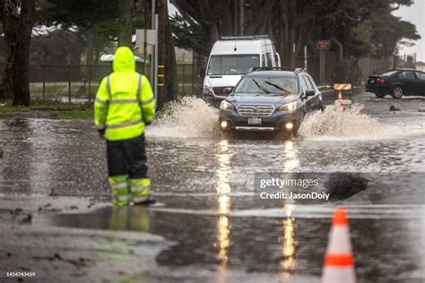 Storm Damage Northern California High-Res Stock Photo - Getty Images