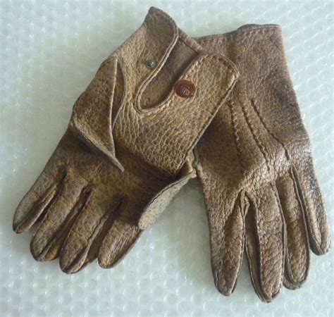 Vintage Leather Gloves – Telegraph