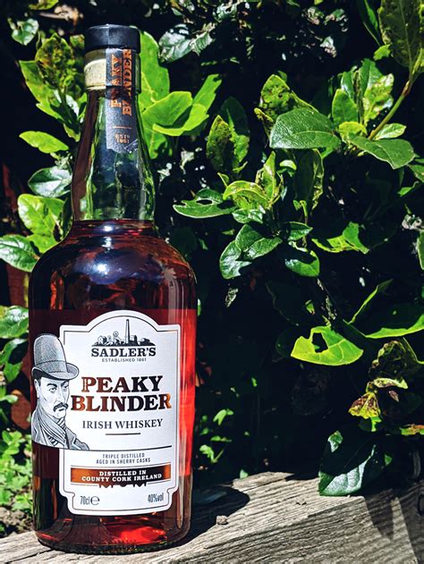 Sadler's Peaky Blinder Irish Whiskey Review - Is it a good Whiskey?