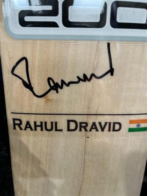 Rahul Dravid's India Signed and Framed Cricket Bat - CharityStars