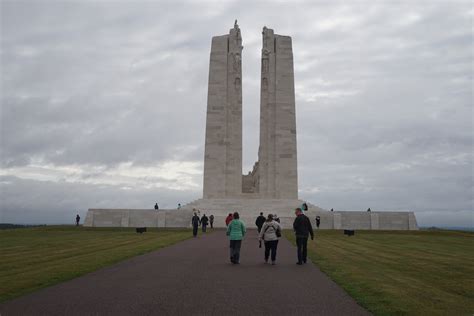 2015 Summer Institute — Vimy Ridge and WWI : Juno Beach Centre