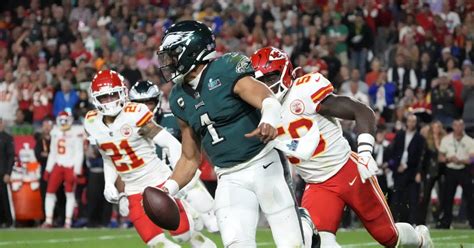 Philadelphia Eagles vs. Kansas City Chiefs: Going Behind Enemy Lines with KC Reporter - Sports ...