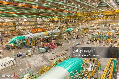 Boeing Everett Factory Photos and Premium High Res Pictures - Getty Images