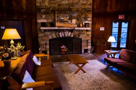 Big Meadows Lodge - Shenandoah National Park Lodging