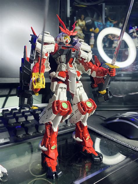 GUNDAM Sengoku Astray Red Frame, Hobbies & Toys, Toys & Games on Carousell