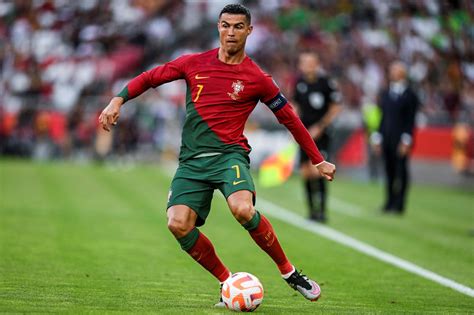 Cristiano Ronaldo’s humility before incredible record milestones – Tips, Tricks for Doing ...