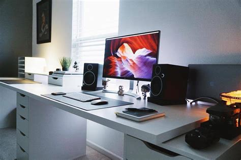 Ultimate Desk Setup on Tumblr