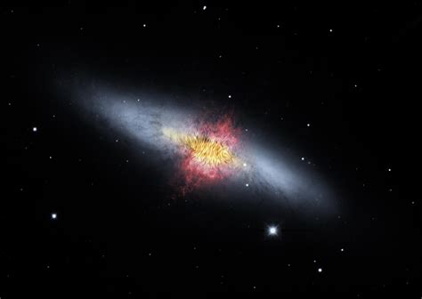 Tracing the Cigar Galaxy's Superwind - Sky & Telescope - Sky & Telescope