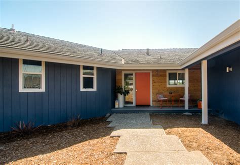 15 Fantastic Mid-Century Modern Porch Designs You'll Adore