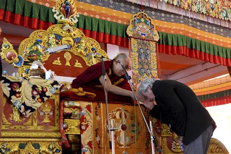 Richard Gere Gets Blessed By Dalai Lama (PHOTOS) | HuffPost Entertainment