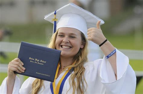 Slideshow: Salem Graduation 2018 | Gallery | eagletribune.com