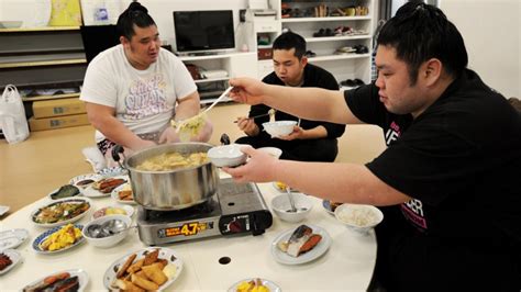 How To Eat Like A Sumo Wrestler