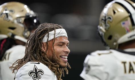 Saints' Tyrann Mathieu pays up on a losing LSU bet — again — this time with Alvin Kamara ...