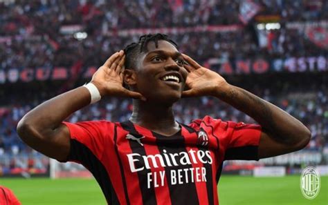 Leao responds to Maldini calling him untouchable and Real Madrid rumors ...