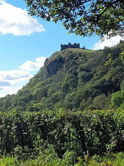 Carreg Cennen Castle by WelshgirlChloe on DeviantArt