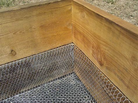 gopher wire in raised bed ~ Gophers Limited, Inc