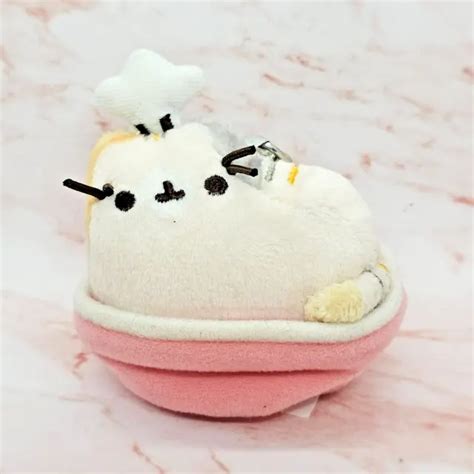 PUSHEEN SERIES 3 Blind Box Plush Mixing Bowl and Chef Hat £6.50 ...