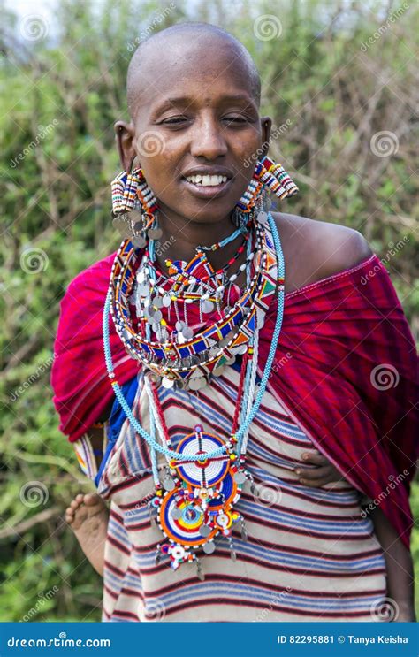 Portrait of a Woman of the Maasai Mara Tribe Editorial Photo - Image of ...