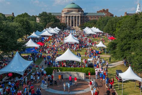 SMU Bucket List – Students of SMU