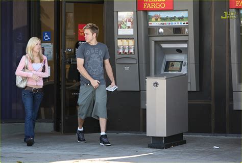 Spencer Pratt Adjusts Himself: Photo 740851 | Photos | Just Jared ...