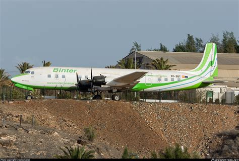 EC-BBT Binter Canarias Douglas DC-7C Seven Seas Photo by Ramon Jordi ...