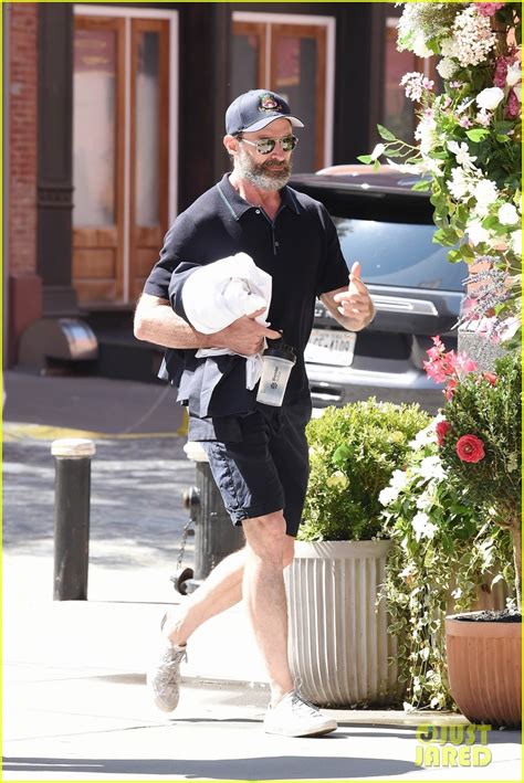 Hugh Jackman Steps Out Without Wedding Ring Amid Deborra-Lee Furness Split: Photo 4969567 ...