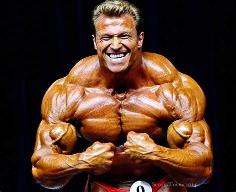 Top 10 Biggest Bodybuilders of All Time | toptenlist