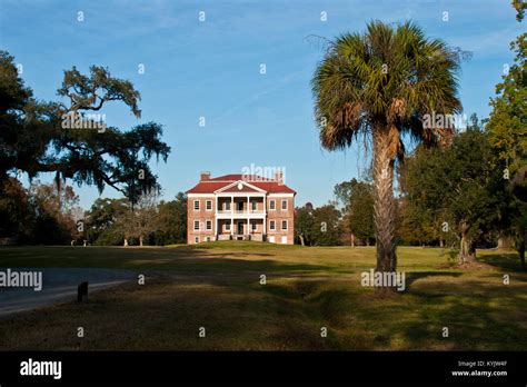 South Carolina, Charleston, Drayton Hall Plantation Stock Photo - Alamy